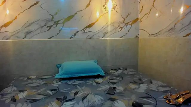 Snapshot of _Nadiiaa chatting on February 5, 11:48 am Nadiiaa online show from February 5, 11:48 am