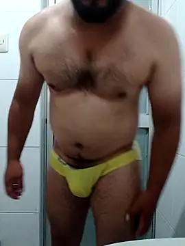 Snapshot of Thedarknight1 chatting on February 27, 2:11 am Thedarknight1 online show from February 27, 2:11 am