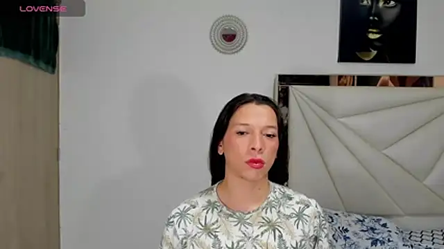 Snapshot of ale-noah chatting on February 20, 12:38 pm ale-noah online show from February 20, 12:38 pm