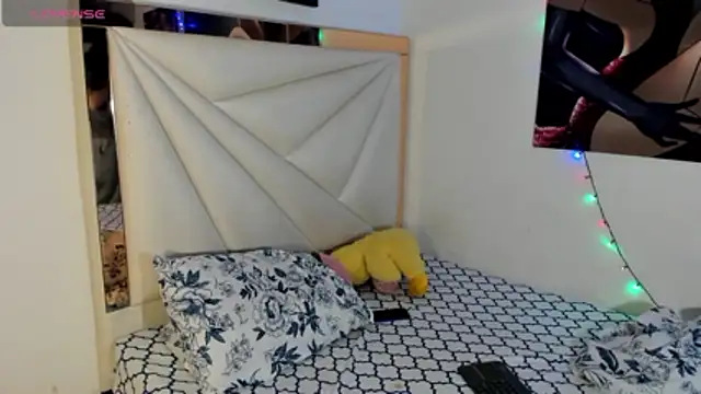 Snapshot of ale-noah chatting on February 28, 5:30 am ale-noah online show from February 28, 5:30 am