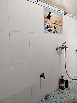 Snapshot of cong1122 chatting on February 19, 11:17 am cong1122 online show from February 19, 11:17 am