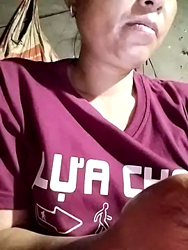 vivi1889 online show from April 27, 12:47 pm