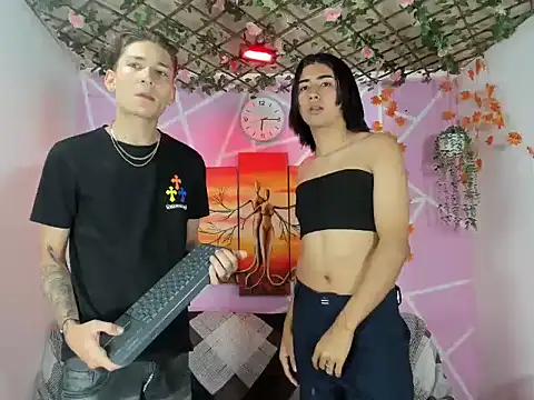 Snapshot of Dapnhe_hot2006 chatting on February 22, 2:48 pm Dapnhe hot2006 online show from February 22, 2:48 pm