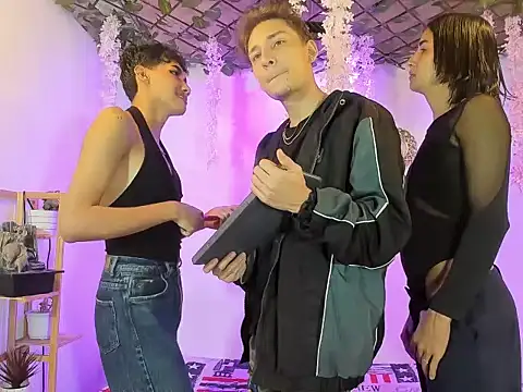 Snapshot of Dapnhe_hot2006 chatting on March 2, 1:41 am Dapnhe hot2006 online show from March 2, 1:41 am