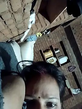 Hot ree64 online show from April 4, 3:42 pm