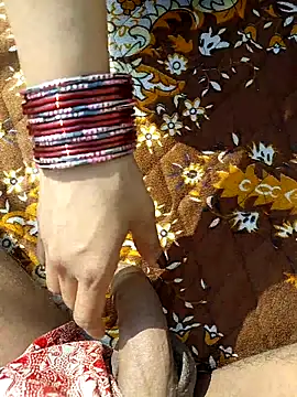 x couple2 online show from February 17, 9:17 am