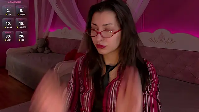 AngelaCox online show from February 8, 6:17 am