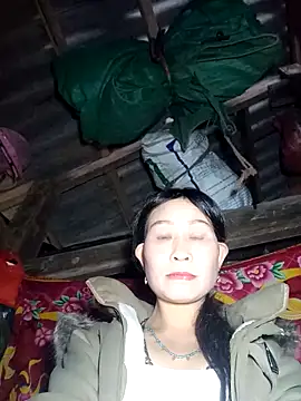 Snapshot of witch-xx chatting on February 19, 2:51 am witch-xx online show from February 19, 2:51 am