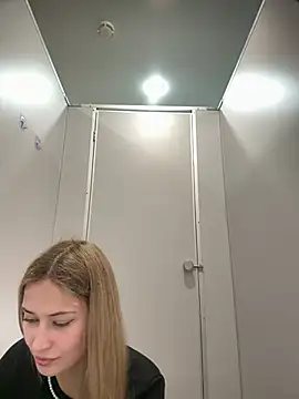 blonde exe online show from July 14, 3:07 pm