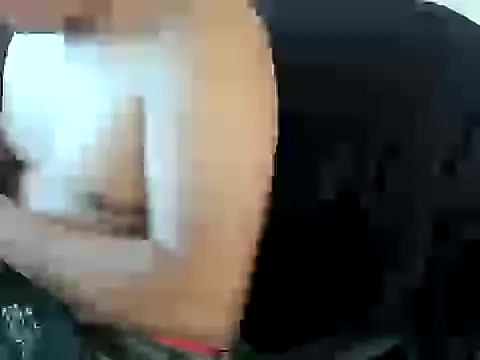 Snapshot of stripkad chatting on February 18, 2:57 pm stripkad online show from February 18, 2:57 pm