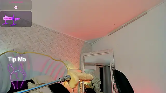 YazminJenner online show from April 7, 4:57 am