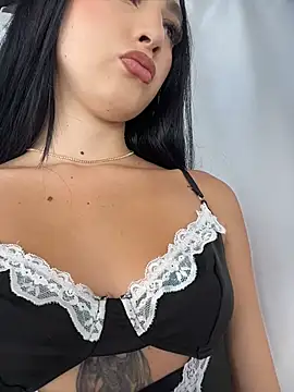 BadLilAngelXXX online show from April 13, 1:16 pm