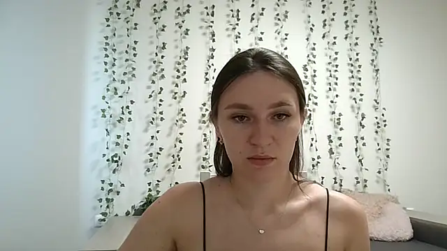 Snapshot of LilitTXX chatting on June 17, 12:18 pm LilitTXX online show from June 17, 12:18 pm