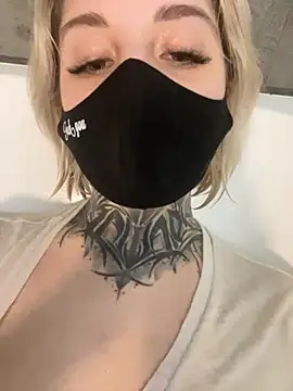 AllisonXAlfred online show from February 8, 1:03 pm