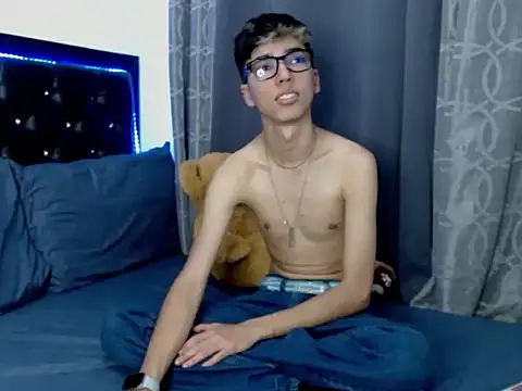 gabriel x18 online show from February 6, 4:50 am