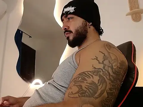 Snapshot of nate_rott chatting on February 21, 11:11 am nate rott online show from February 21, 11:11 am