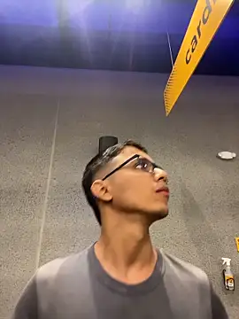 Snapshot of Gael_Velaryx chatting on February 15, 9:22 pm Gael Velaryx online show from February 15, 9:22 pm