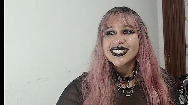 valen ros online show from March 1, 11:40 pm