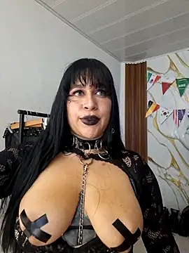Snapshot of valen_ros chatting on June 21, 10:23 pm valen ros online show from June 21, 10:23 pm