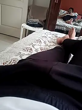 Snapshot of deadpool099 chatting on February 8, 8:18 am deadpool099 online show from February 8, 8:18 am