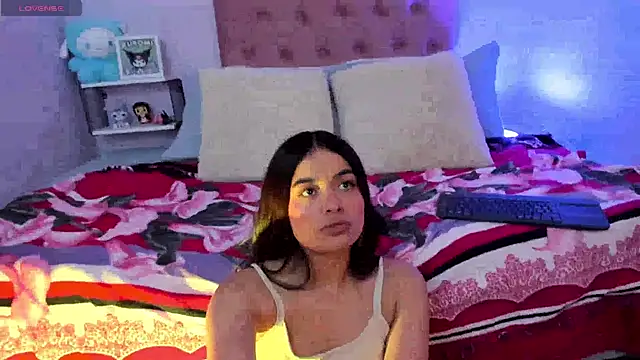 SophieAdamst online show from February 17, 9:10 pm