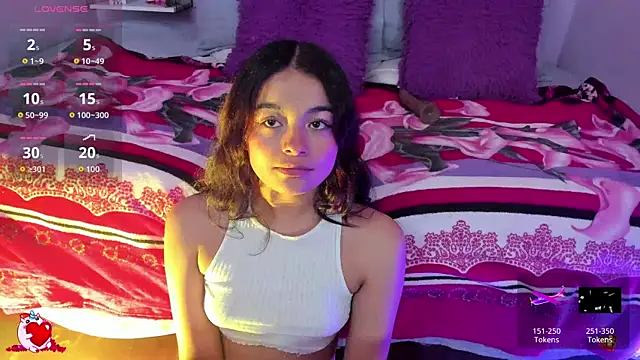 SophieAdamst online show from March 2, 7:21 pm