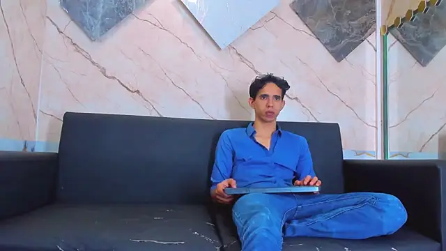 Snapshot of Wonka_1 chatting on February 16, 3:35 am Wonka 1 online show from February 16, 3:35 am