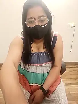 Snapshot of GangbangCouple chatting on February 6, 6:00 pm GangbangCouple online show from February 6, 6:00 pm