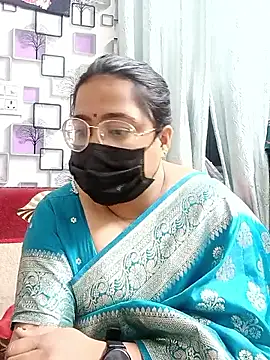 Snapshot of GangbangCouple chatting on February 19, 5:42 pm GangbangCouple online show from February 19, 5:42 pm