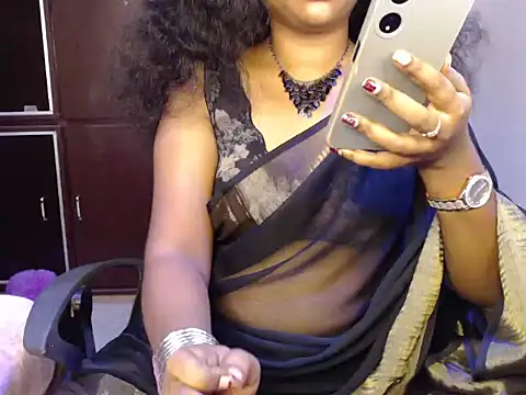 Snapshot of VixenNandhu chatting on July 8, 6:01 pm VixenNandhu online show from July 8, 6:01 pm