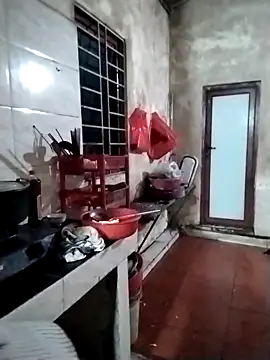 Snapshot of sen1199 chatting on February 22, 11:14 pm sen1199 online show from February 22, 11:14 pm