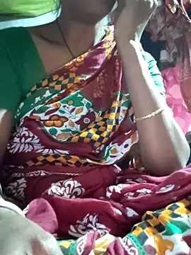 Snapshot of Sweet-runi chatting on February 11, 4:12 pm Sweet-runi online show from February 11, 4:12 pm