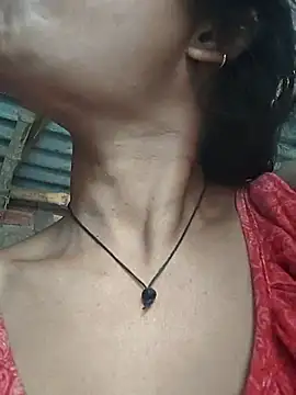 Snapshot of Sweet-runi chatting on February 22, 4:13 am Sweet-runi online show from February 22, 4:13 am