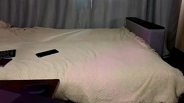 bellarison online show from May 20, 10:10 am