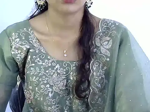 Mehaak  online show from May 22, 8:32 am