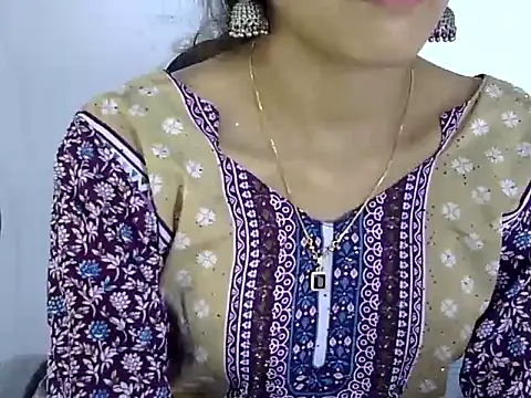 Mehaak  online show from July 19, 7:23 am