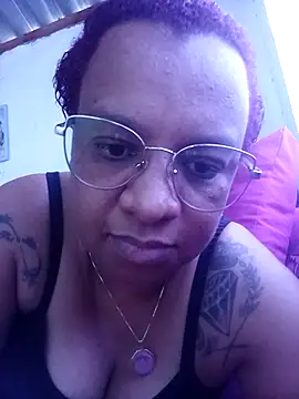 Snapshot of Mineirasafada2026 chatting on February 12, 10:32 am Mineirasafada2026 online show from February 12, 10:32 am