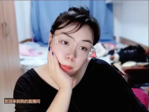 yingying1222 online show from June 30, 12:50 pm