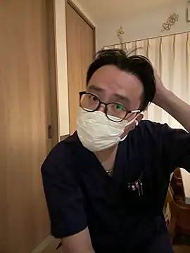 shizuku-kun211 online show from June 21, 7:16 pm