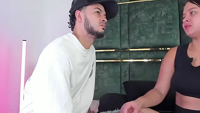 Snapshot of GaelyCoral chatting on February 28, 11:00 am GaelyCoral online show from February 28, 11:00 am