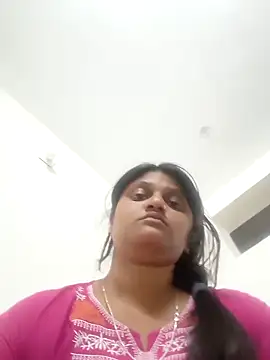 Fantasy Queen94 online show from February 12, 1:50 pm