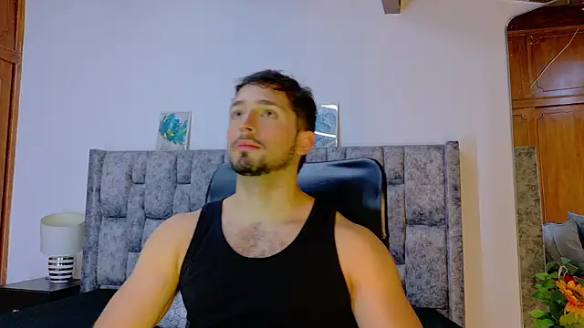 Snapshot of NICK_MOSS_ chatting on February 28, 10:49 am NICK MOSS online show from February 28, 10:49 am