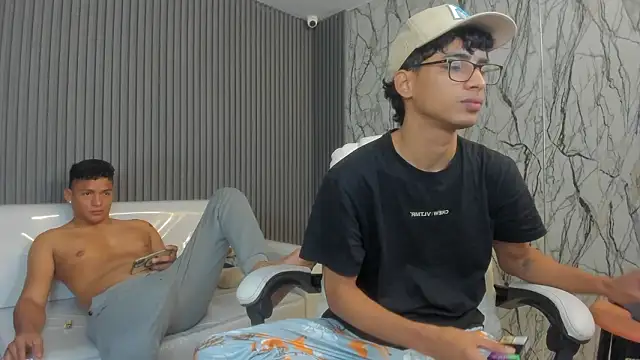 Snapshot of jack_millerx chatting on February 6, 3:04 pm jack millerx online show from February 6, 3:04 pm