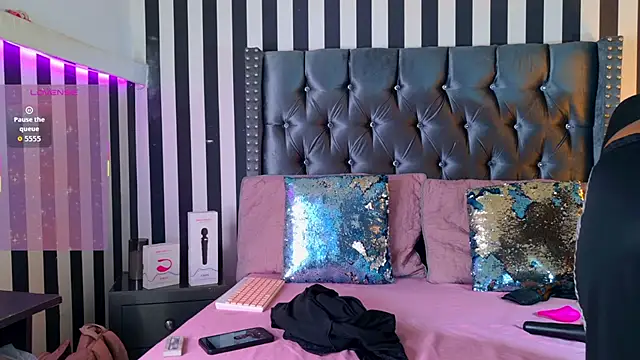 Snapshot of Northyking_ chatting on June 6, 4:23 pm Northyking online show from June 6, 4:23 pm