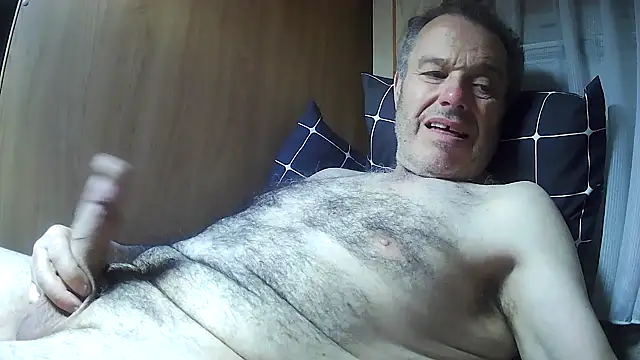 Im1208 online show from May 6, 3:39 pm