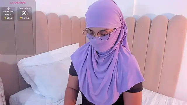  amisha online show from March 9, 11:25 am