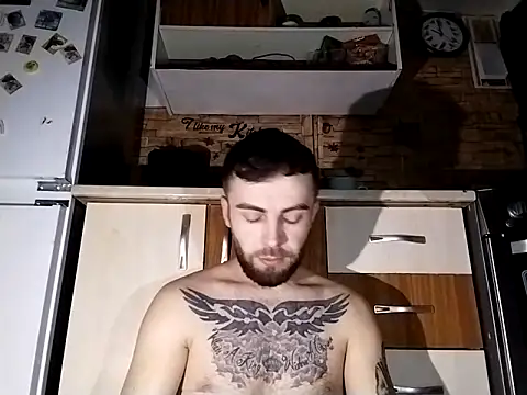 Snapshot of Anubis03 chatting on February 20, 7:58 pm Anubis03 online show from February 20, 7:58 pm