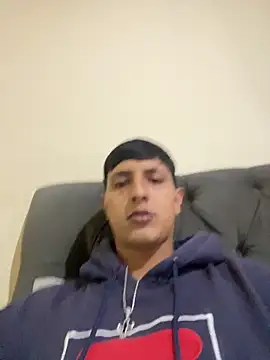 jaysimons11 online show from February 7, 9:40 pm