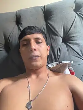 jaysimons11 online show from March 21, 8:01 pm