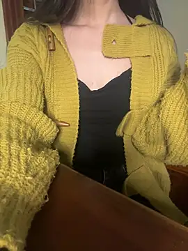 Snapshot of Celeste_SexyY chatting on February 15, 1:52 pm Celeste SexyY online show from February 15, 1:52 pm